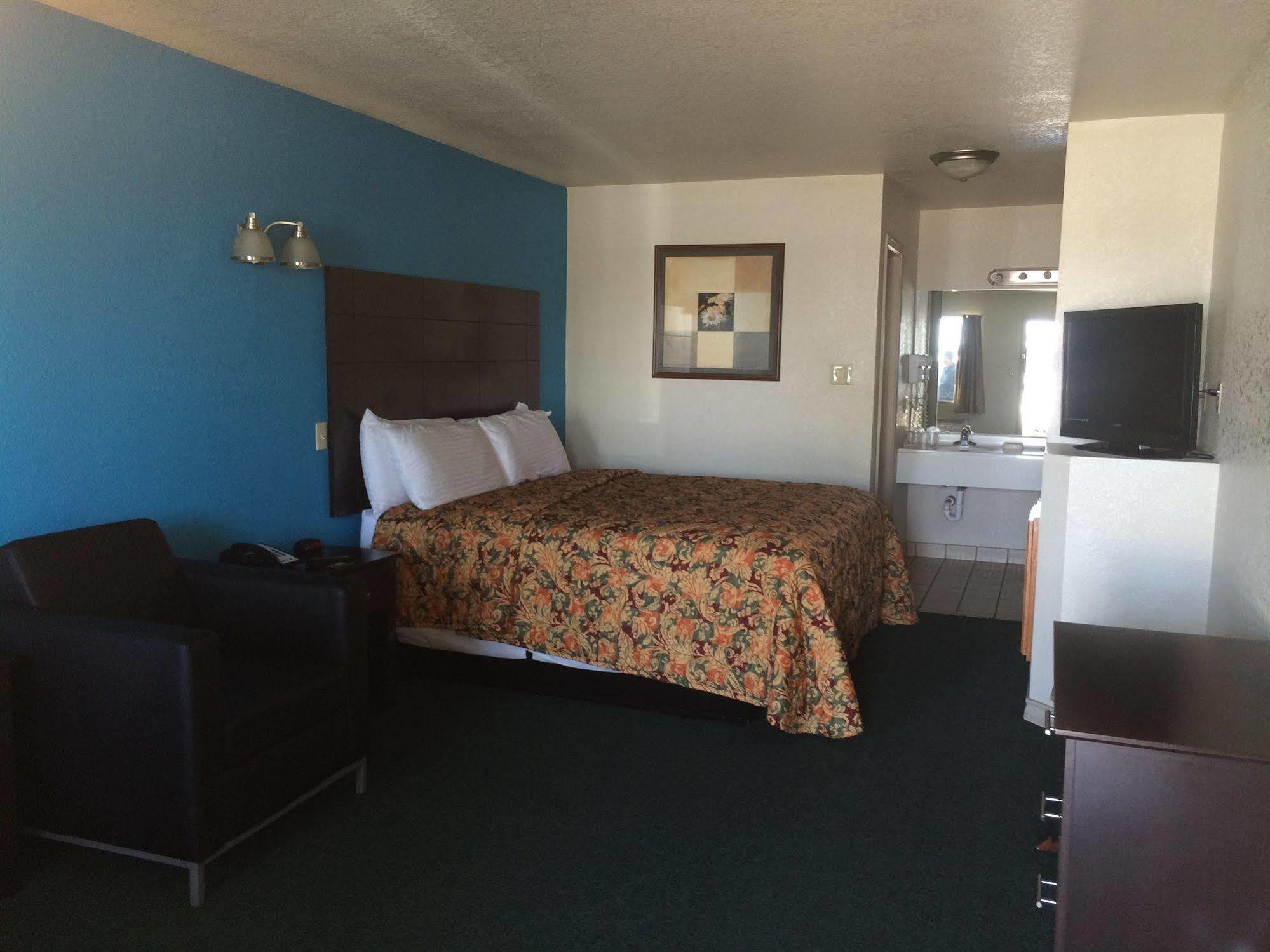 Country Hill Inn & Suite Eagle Pass Exteriör bild